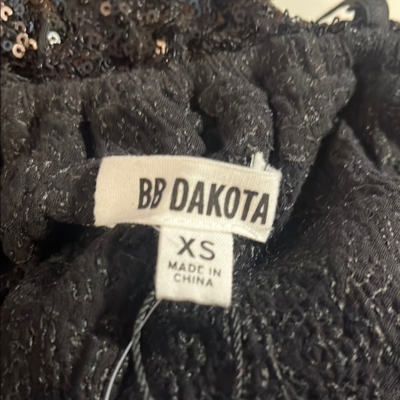 NWT BB Dakota Black Sequin One-Shoulder Top- stretchy Sz XS- gorgeous - Picture 7 of 11